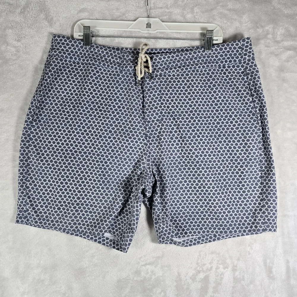 Faherty Board Swim Shorts Trunks Mens Size 36 Blue Fish Scales 6.5” Inseam
